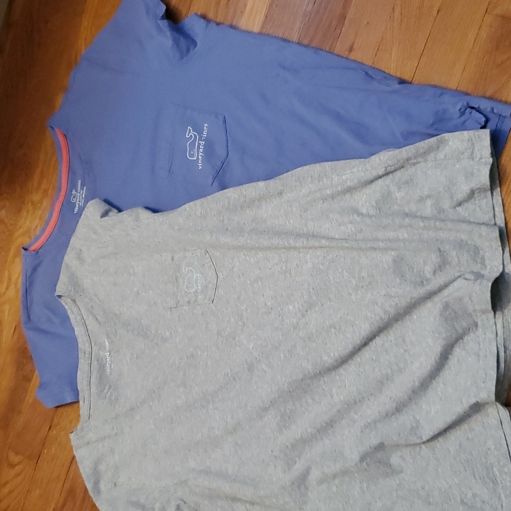 Vineyard Vines short sleeve t shirts XL